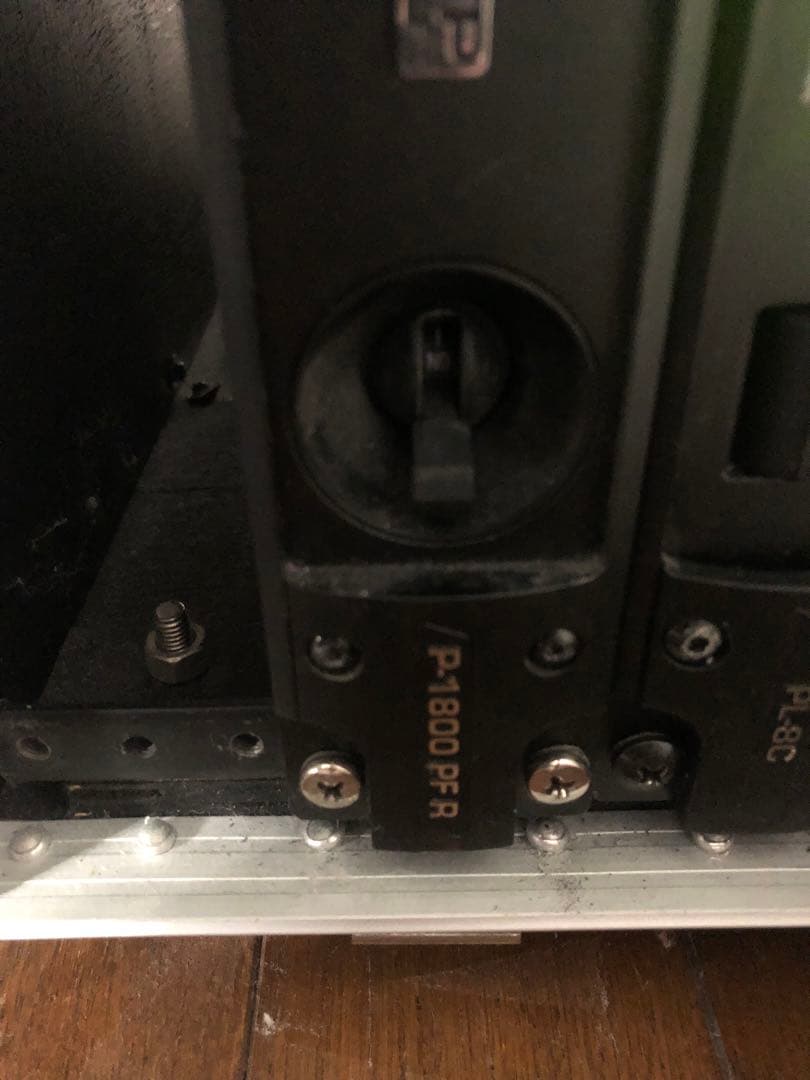 P-1800PFR J furman ディストリビューター　コンディショナー