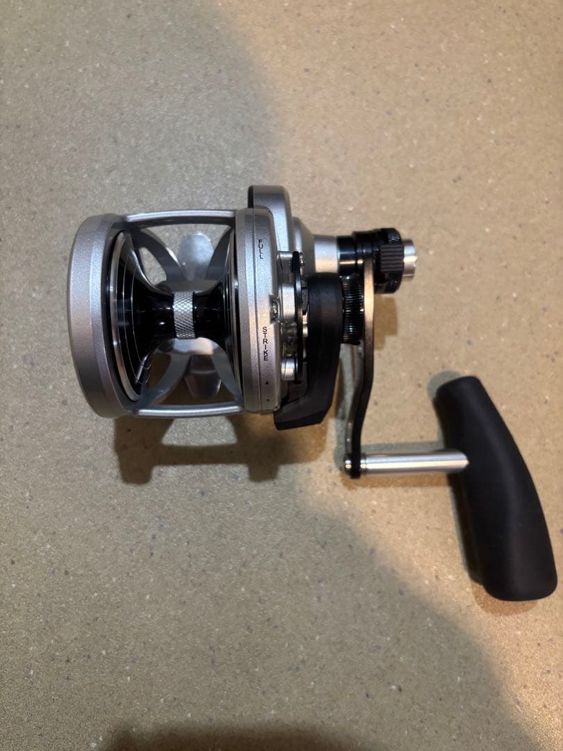 W*U様 PENN FATHOM II 25NLD2 ペン ファゾム2 新品未使
