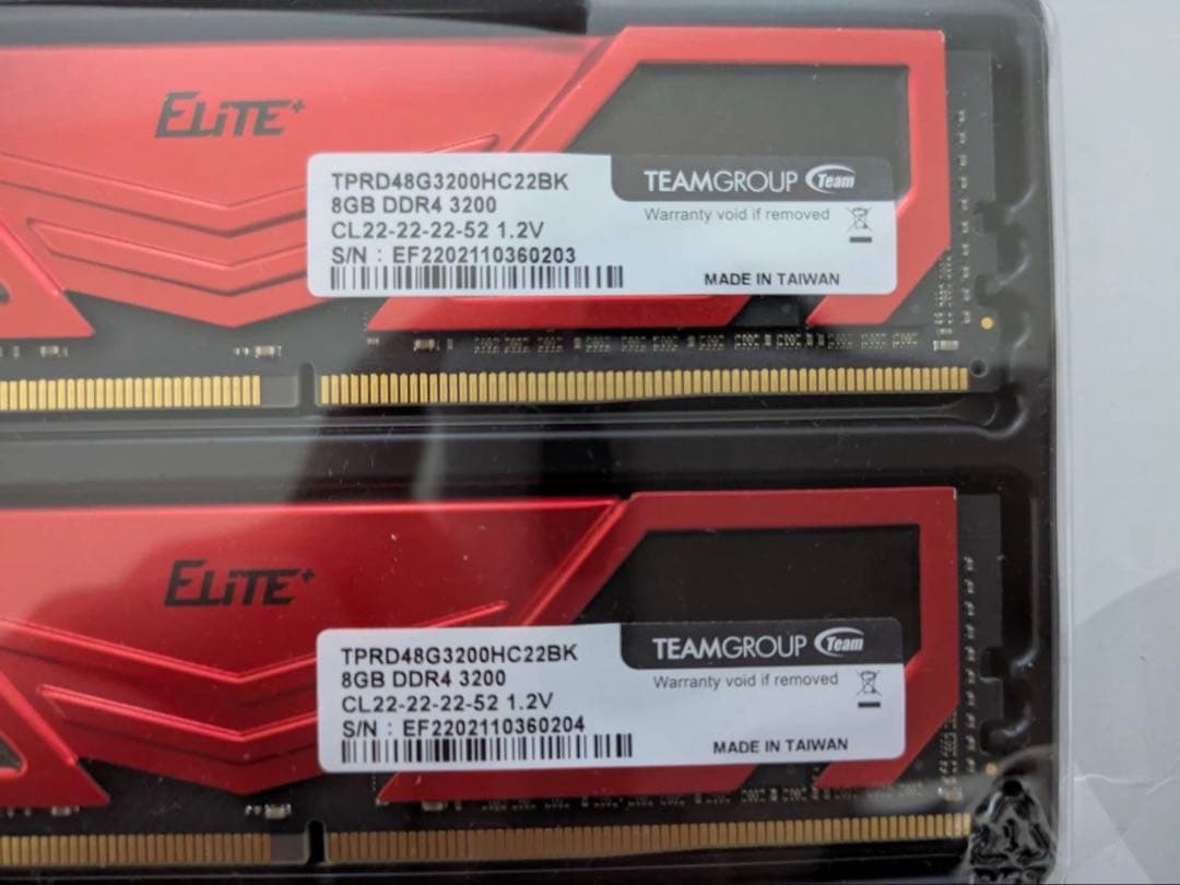 メモリー TEAM GROUP ELITE DDR4 3200MHz 16GB