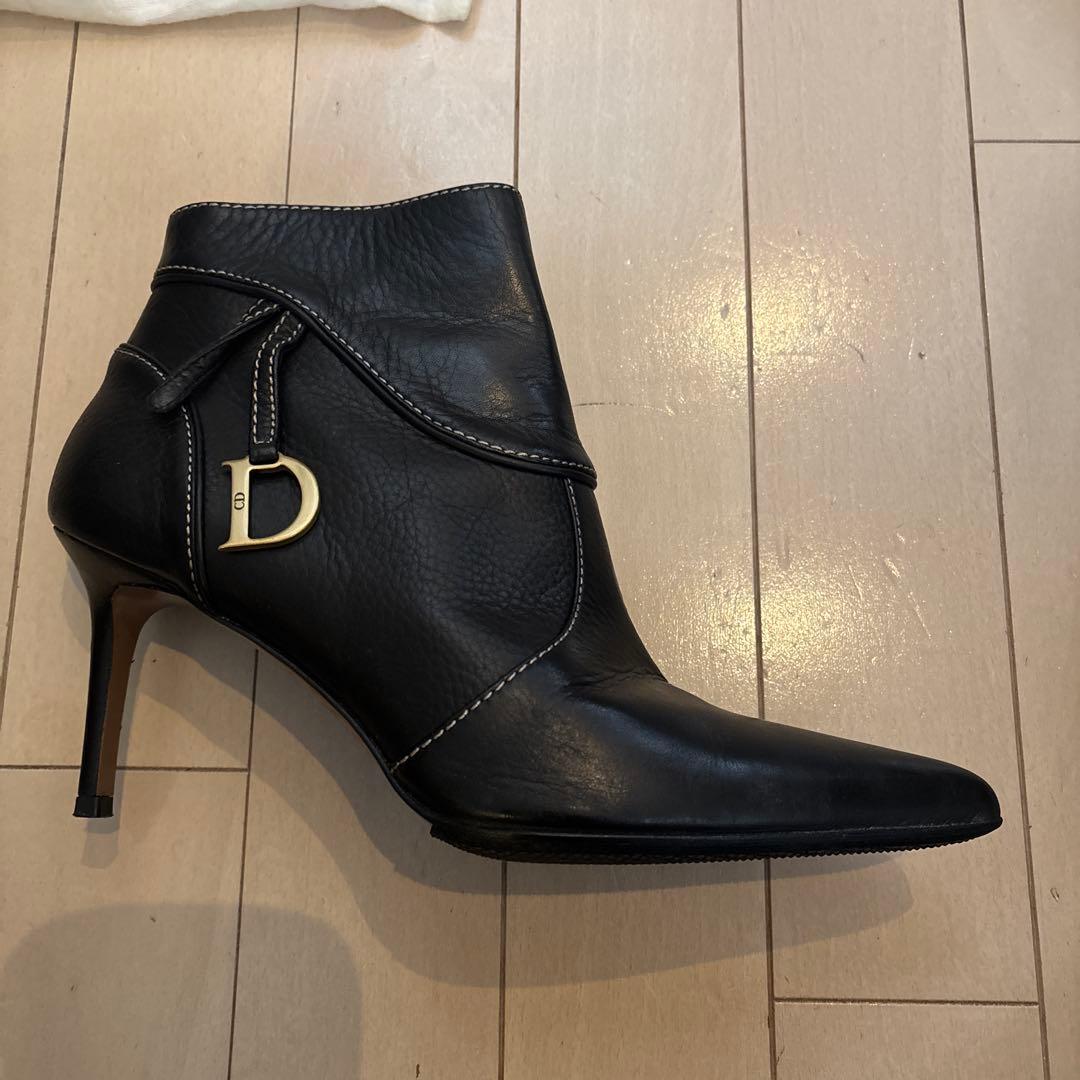 Christian Dior ブラックレザー ショートブーツ 37.5サイズ