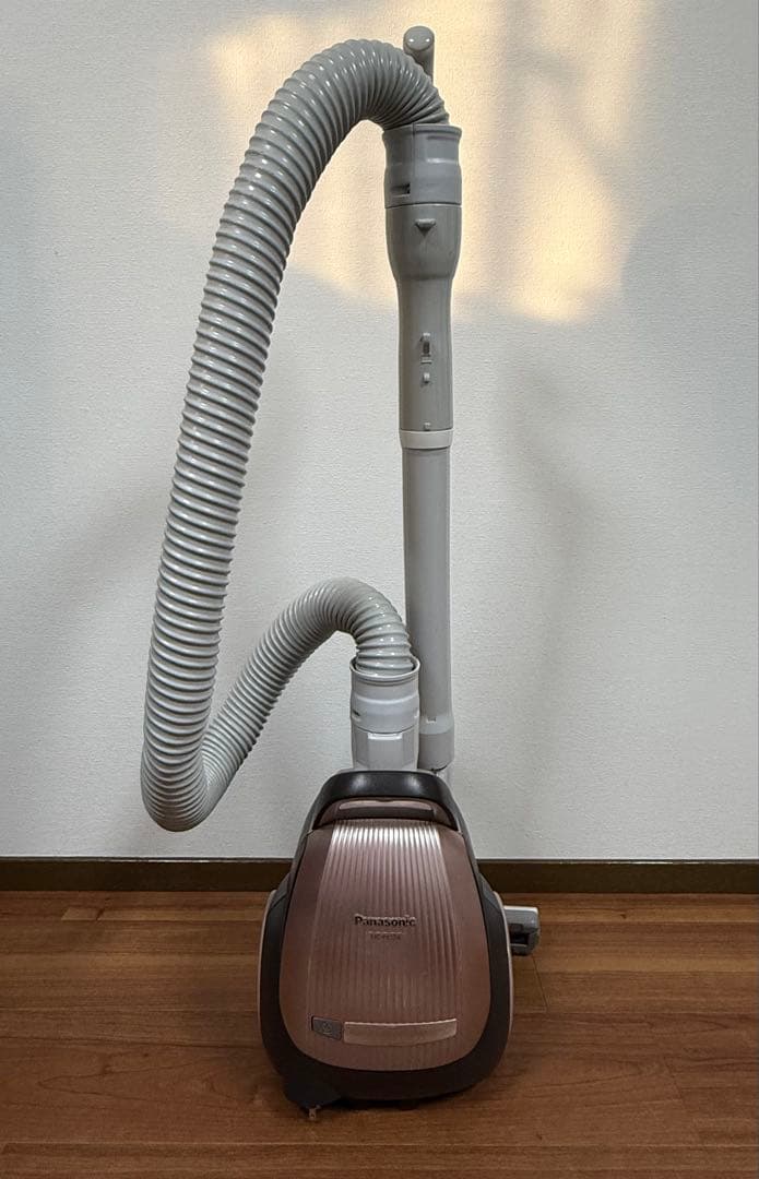 【動作品】Panasonic MC-PK17A-P 紙パック式掃除機 2017年