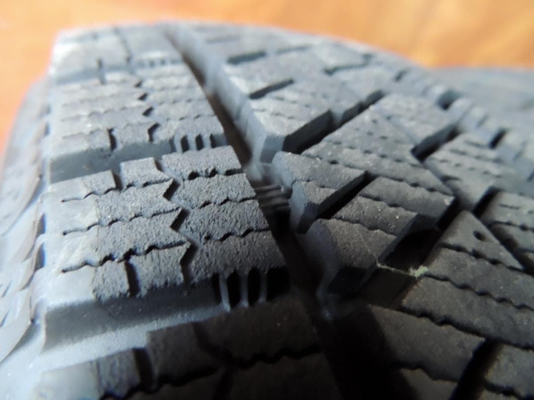 A14　155/65R14　ブリヂストン　スタッドレス　2本　2021年製