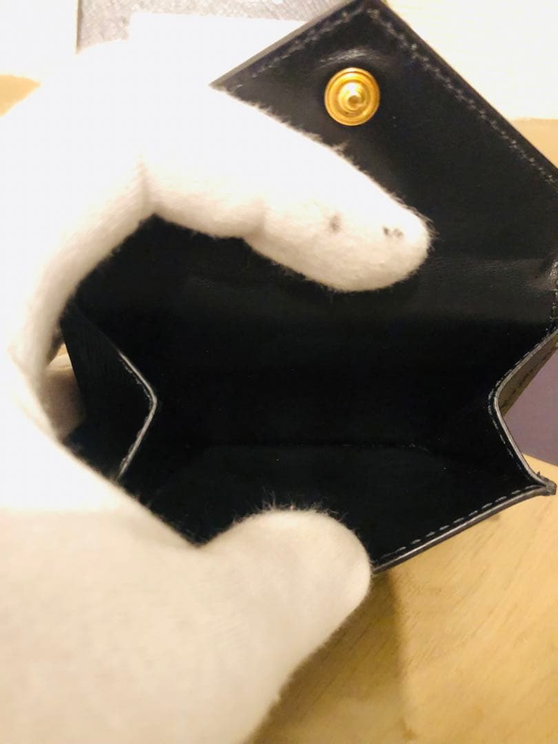 【極美品】 PRADA ブラック 三つ折り財布I Cチップ(RFID)搭載