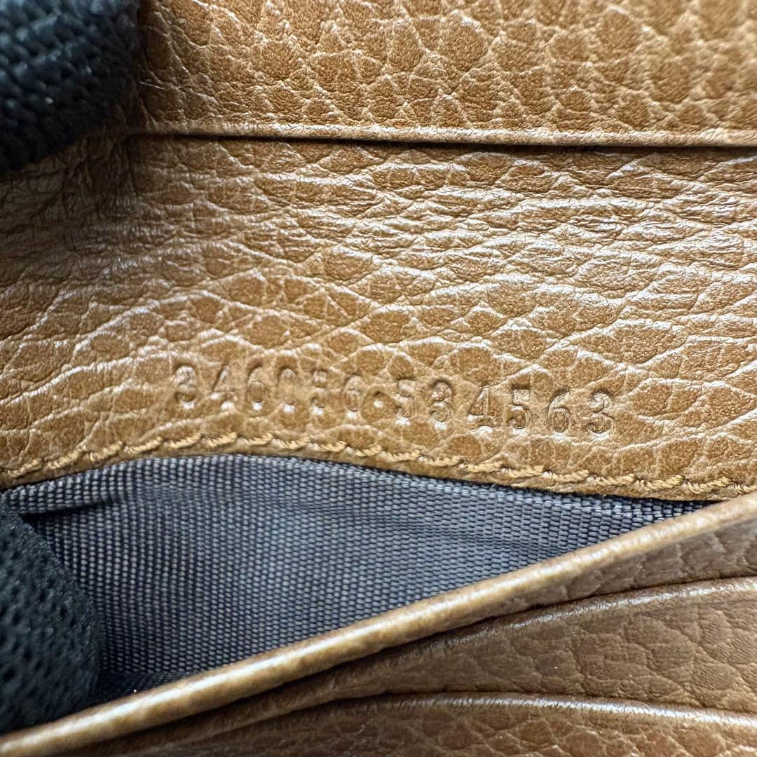 011 極美品 GUCCI 二つ折り財布 ラウンドファスナー GG柄 茶 m6