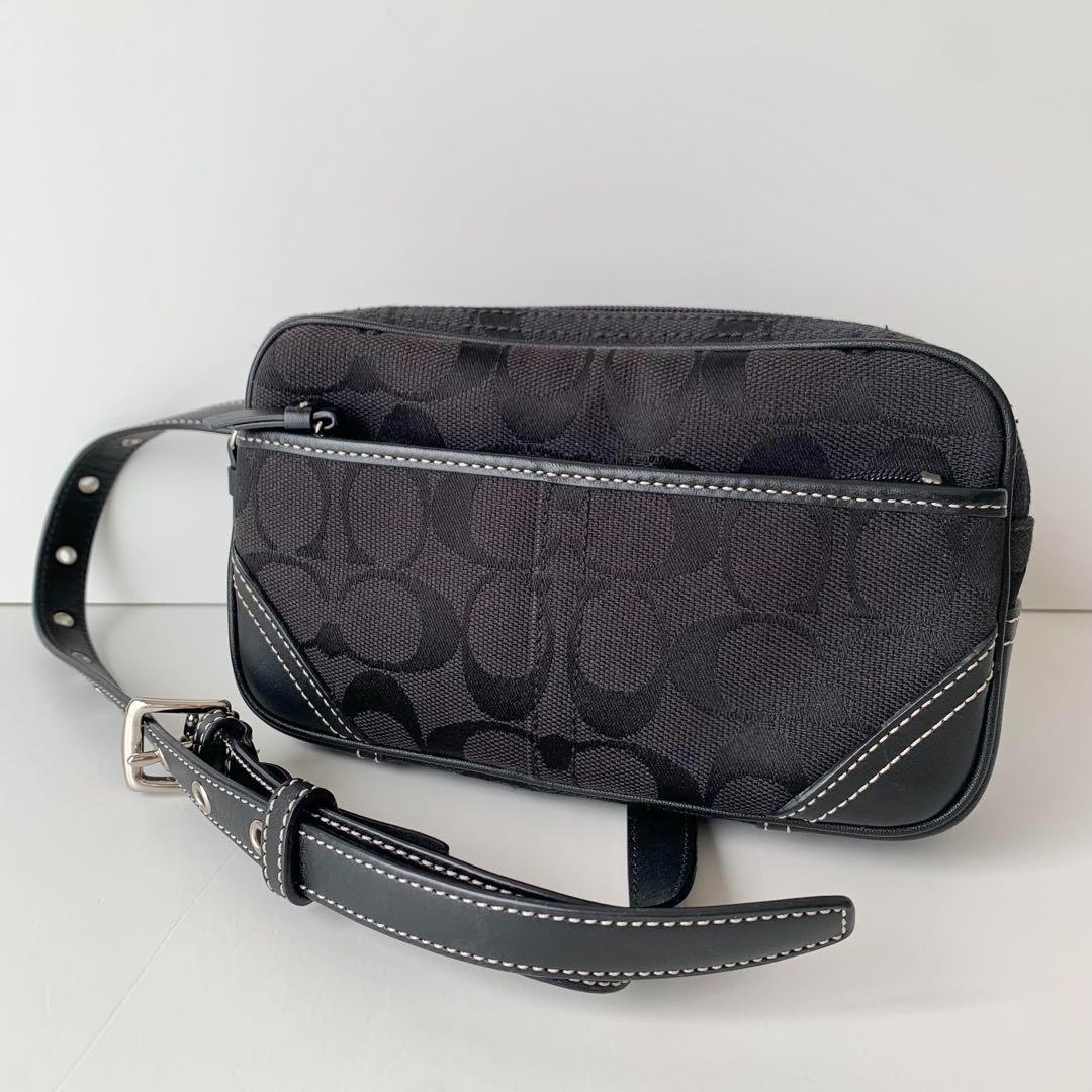 【COACH】コーチ　ウエストバッグ　ウエストポーチ　シグネチャー　ブラック　黒