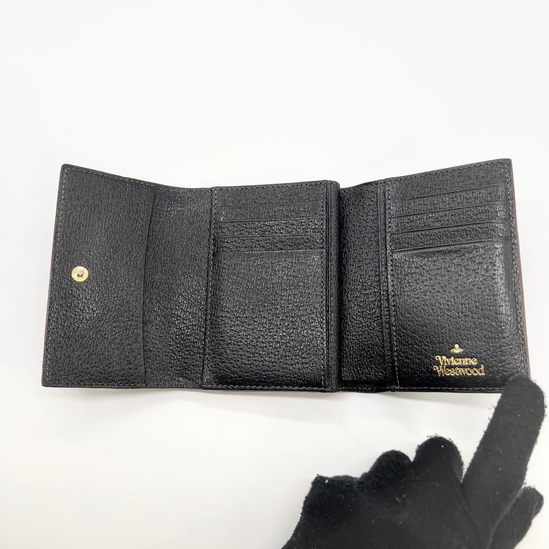 Vivienne Westwood　三つ折り財布　レザー　黒　オーブ　がま口