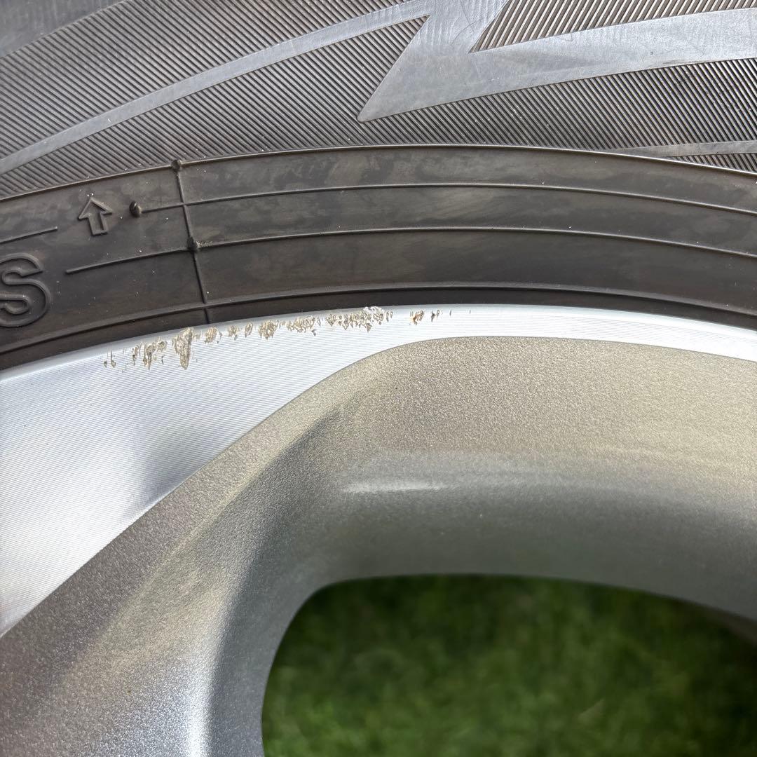 ④215/55R17 ヨコハマ　IG70 ヴェゼル等