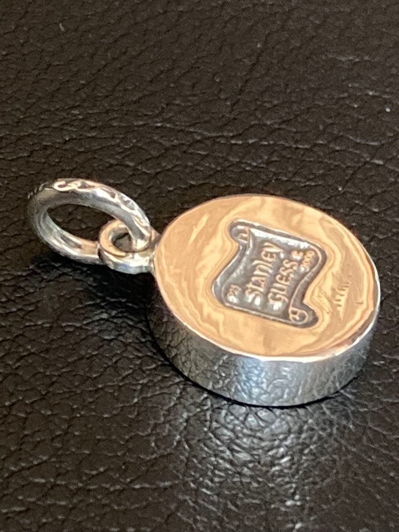 Stanley Guess round wood pendant スタンリーゲス