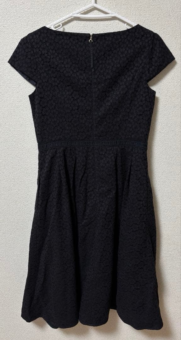 美品 TOCCA MEMORY OF LACE ドレス ワンピース ネイビー