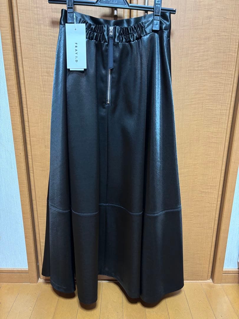 【新品タグ付き】fray id バリエーションサーキュラーロングスカート