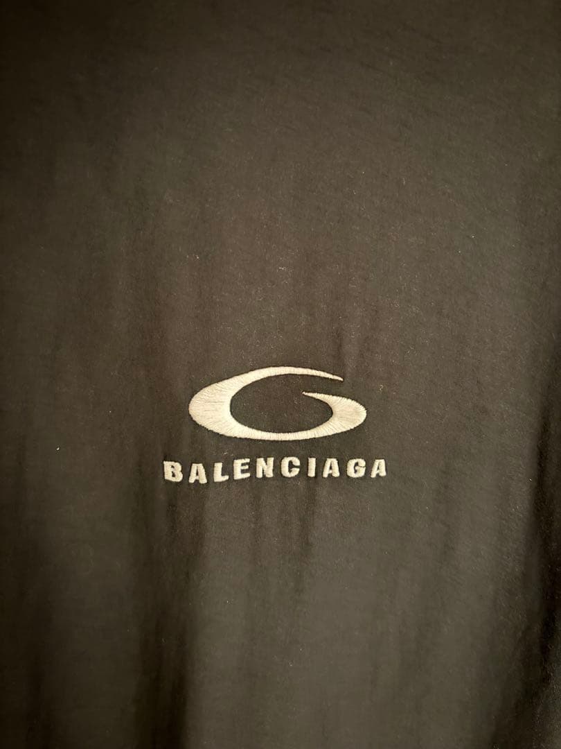 バレンシアガ balenciaga insideout Tシャツ 最終値下げ