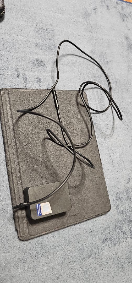 Microsoft Surface Go2 / 10.5インチ タブレットPC
