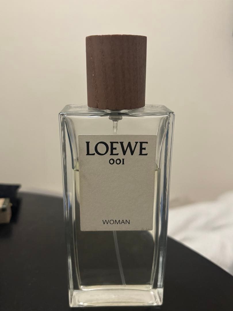 オードゥ パルファン “ロエベ ００１ ウーマン”（100mL）