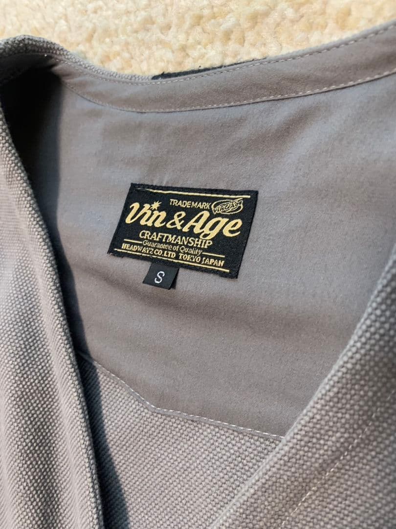 最終値下げVin & Age グレー 稲妻デザイン ベスト Sサイズ
