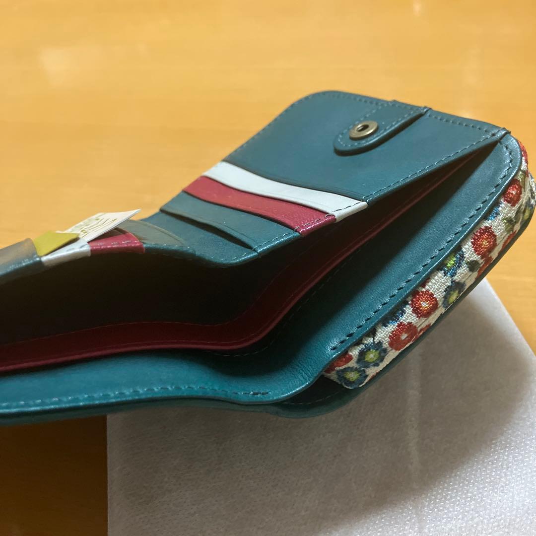 ＊絵美さま専用です＊シビラ　アミスタ　花柄ファスナー　レザー　二つ折り財布
