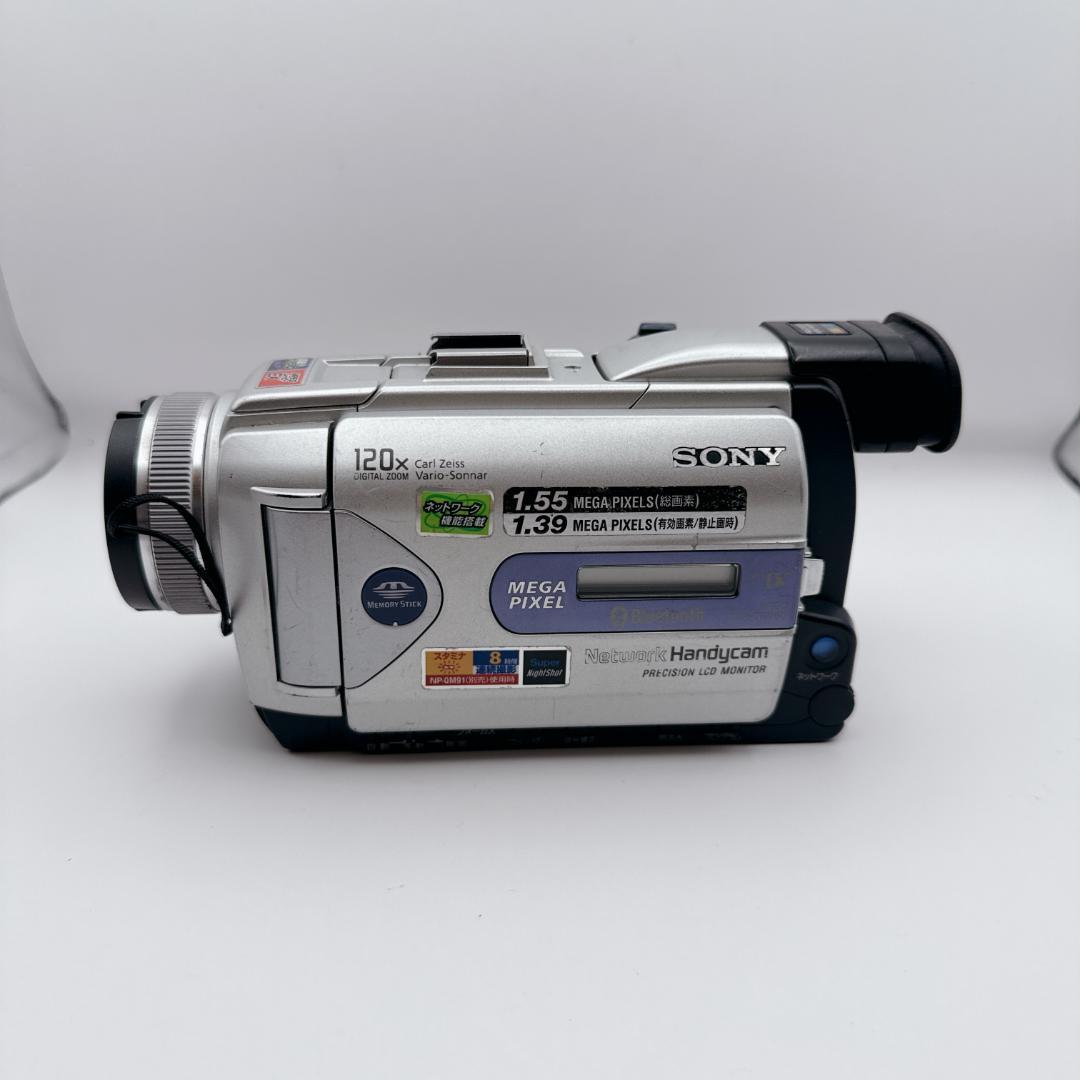 【概ね美品】SONY デジタルビデオカメラ ハンディカム DCR-TRV50