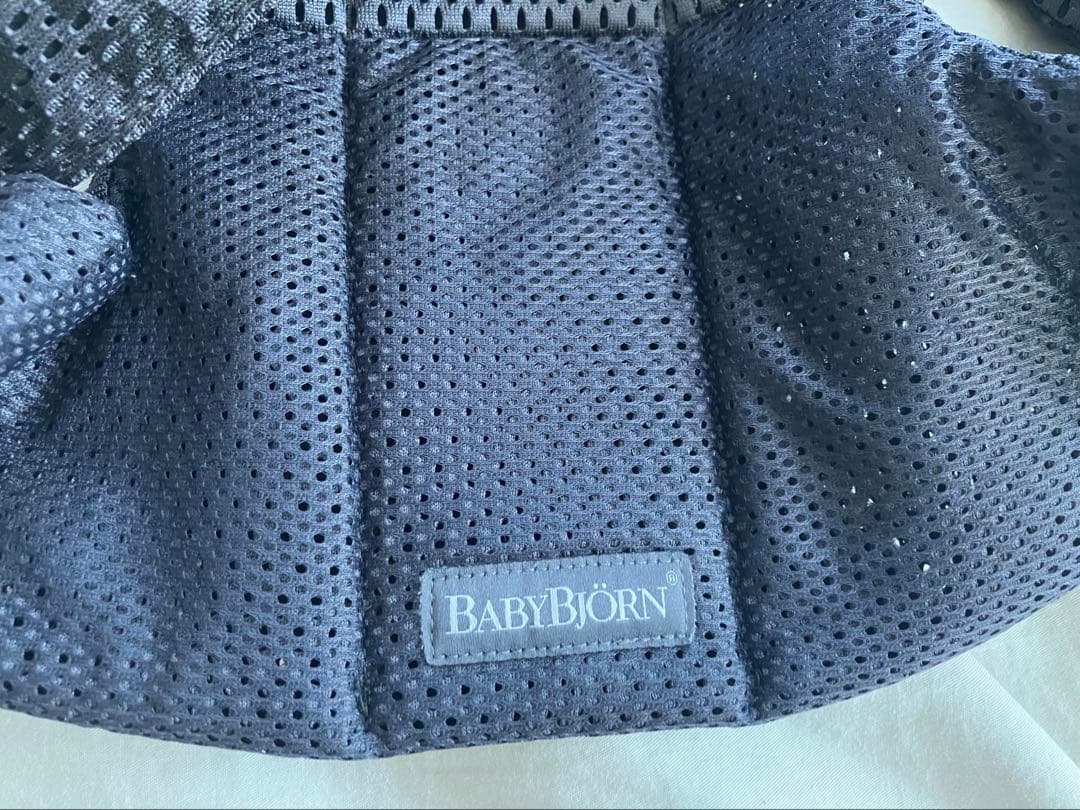BABYBJÖRN 抱っこ紐 レオパード　ヒョウ柄　ベビービョルン　ミニ