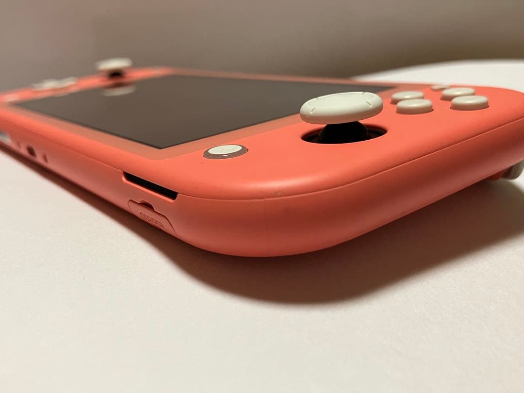 Nintendo Switch Lite コーラル［ジャンク品］
