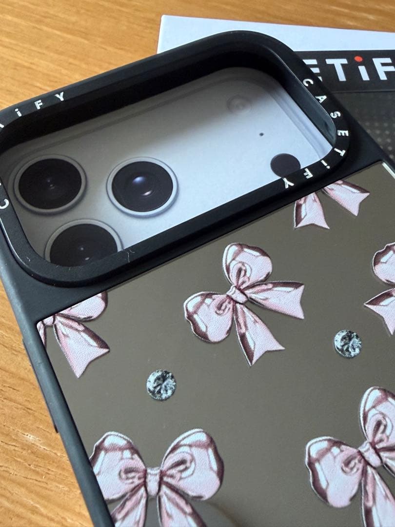 ケースティファイ　iPhone17promaxミラーケース