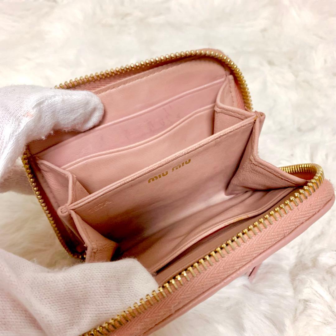 人気！miumiu ミュウミュウ　ケース　マテラッセ　くすみピンク