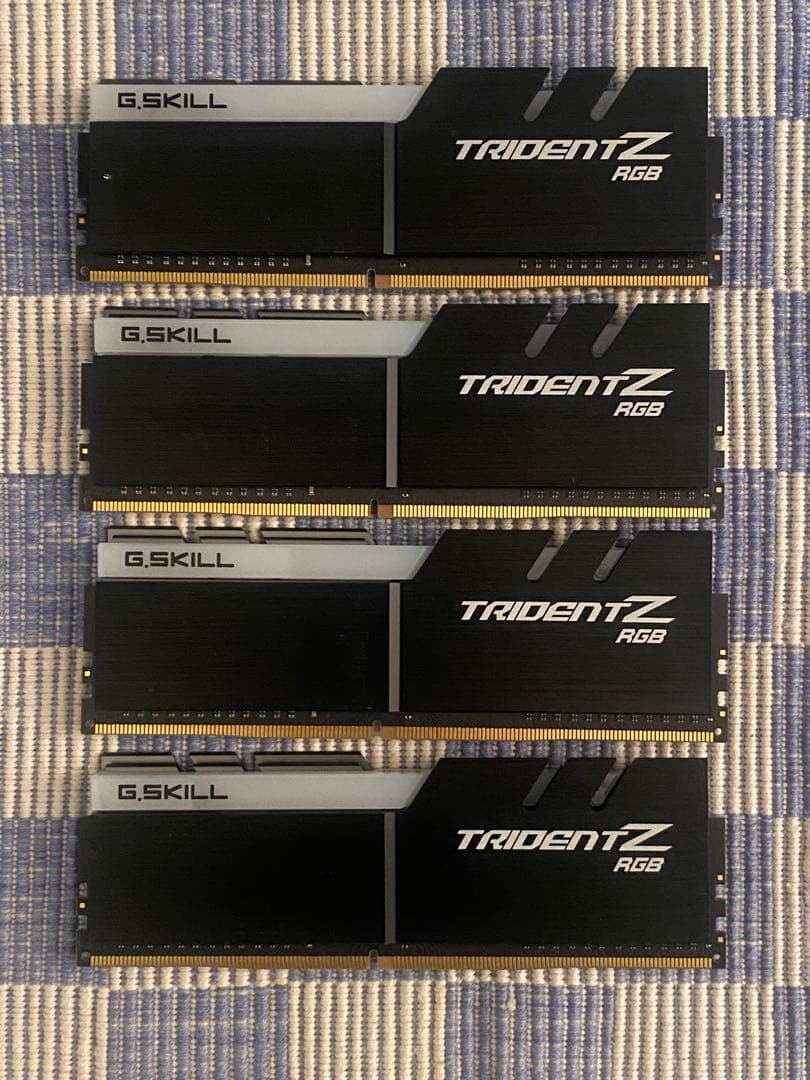 メモリー G.SKILL TRIDENT Z RGB DDR4 32GB 3200MHz
