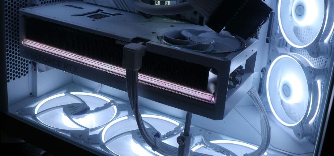 グラフィックボード・グラボ・ビデオカード ASUS ROG Astral GeForceRTX5080 White