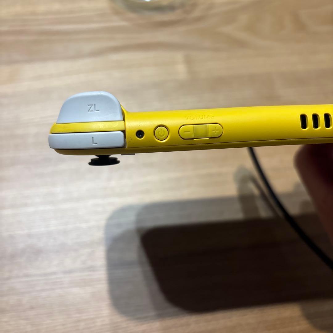 ジャンク品 Nintendo Switch Lite イエロー　本体のみ