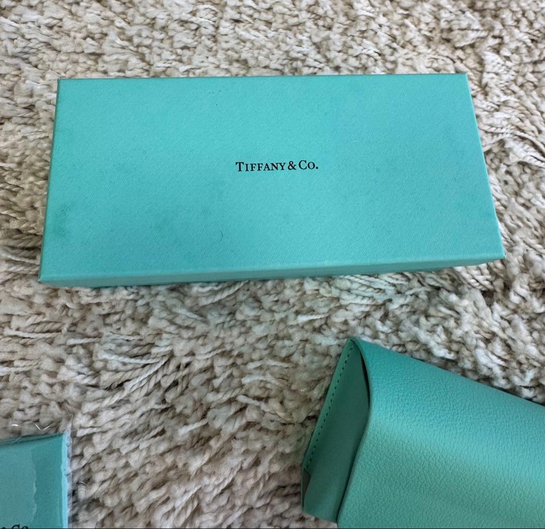 TIFFANY & Co. サングラス ティファニーブルー