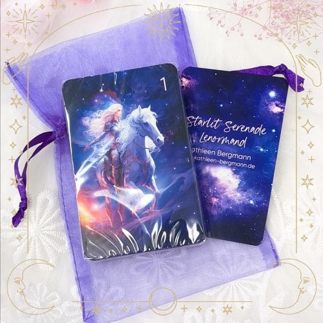 メーカー完売品✨ドイツの美麗デッキ✨入手困難品✨星明りの賛歌のルノルマンカード