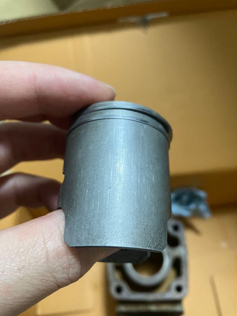 nsr50 前期　シリンダー　Bサイズ　純正ピストン付き