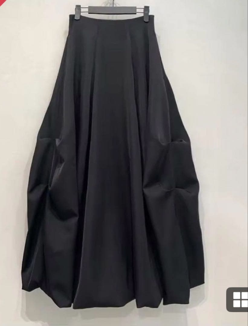 etre tokyo サイドタックバルーンスカート M