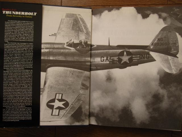 洋書 THUNDERBOLT From Seversky to Victory