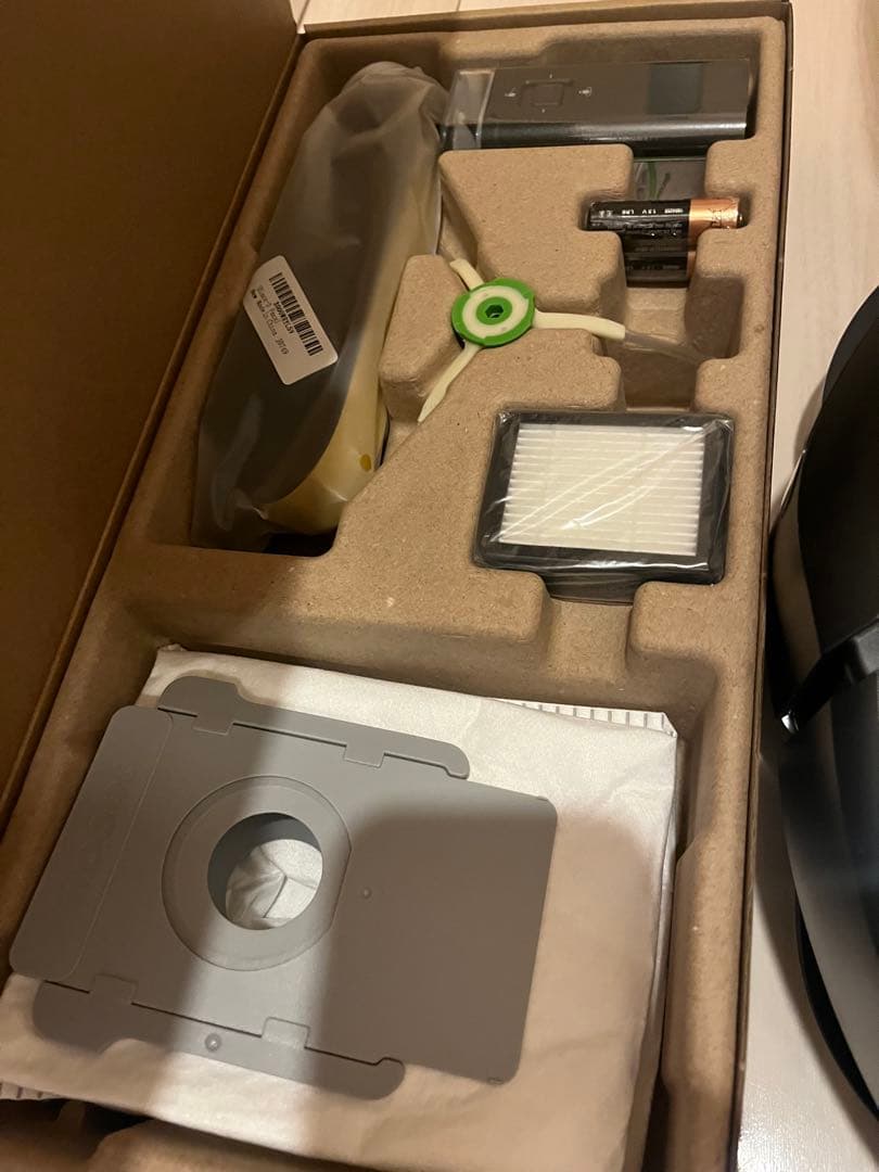 ​iRobot Roomba i7+ (ルンバ i7+) 動作確認済