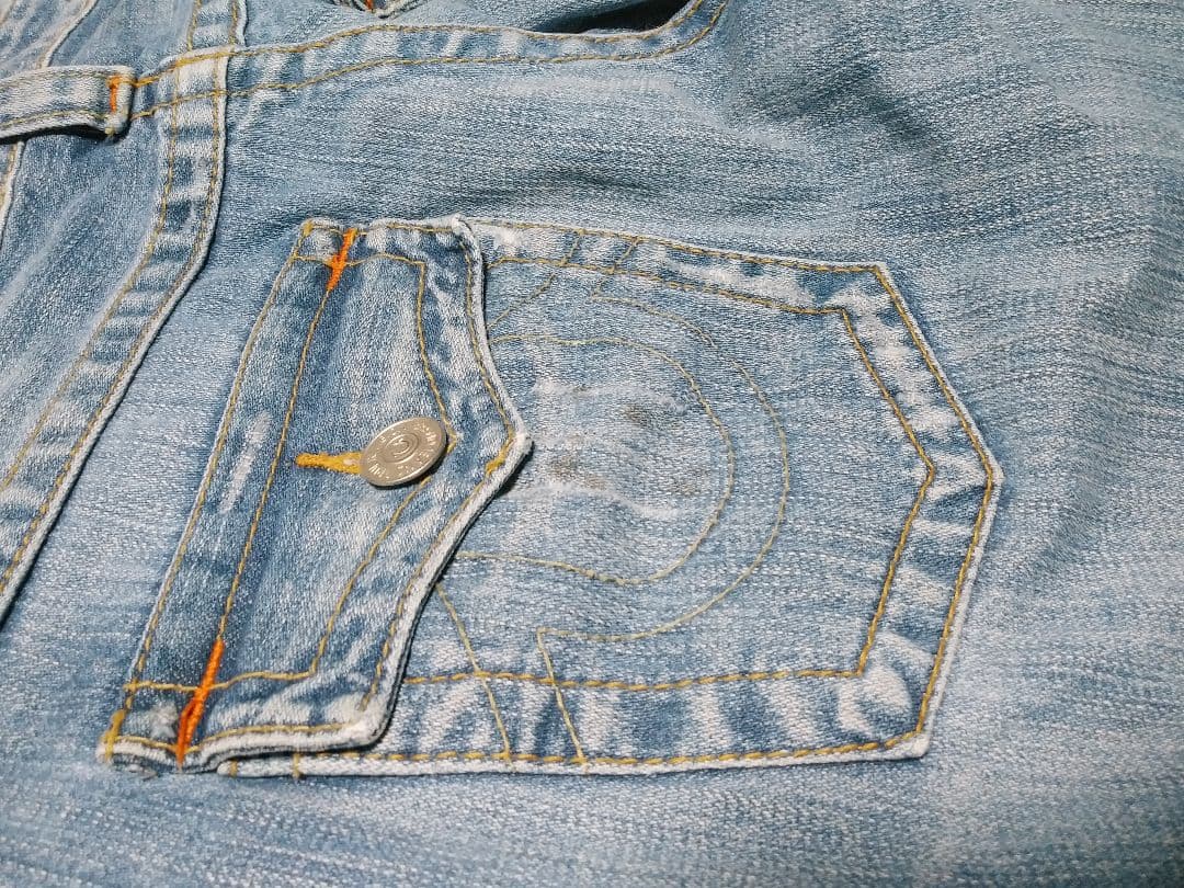 TRUE RELIGION ブーツカットデニム フレアデニム ジーンズ