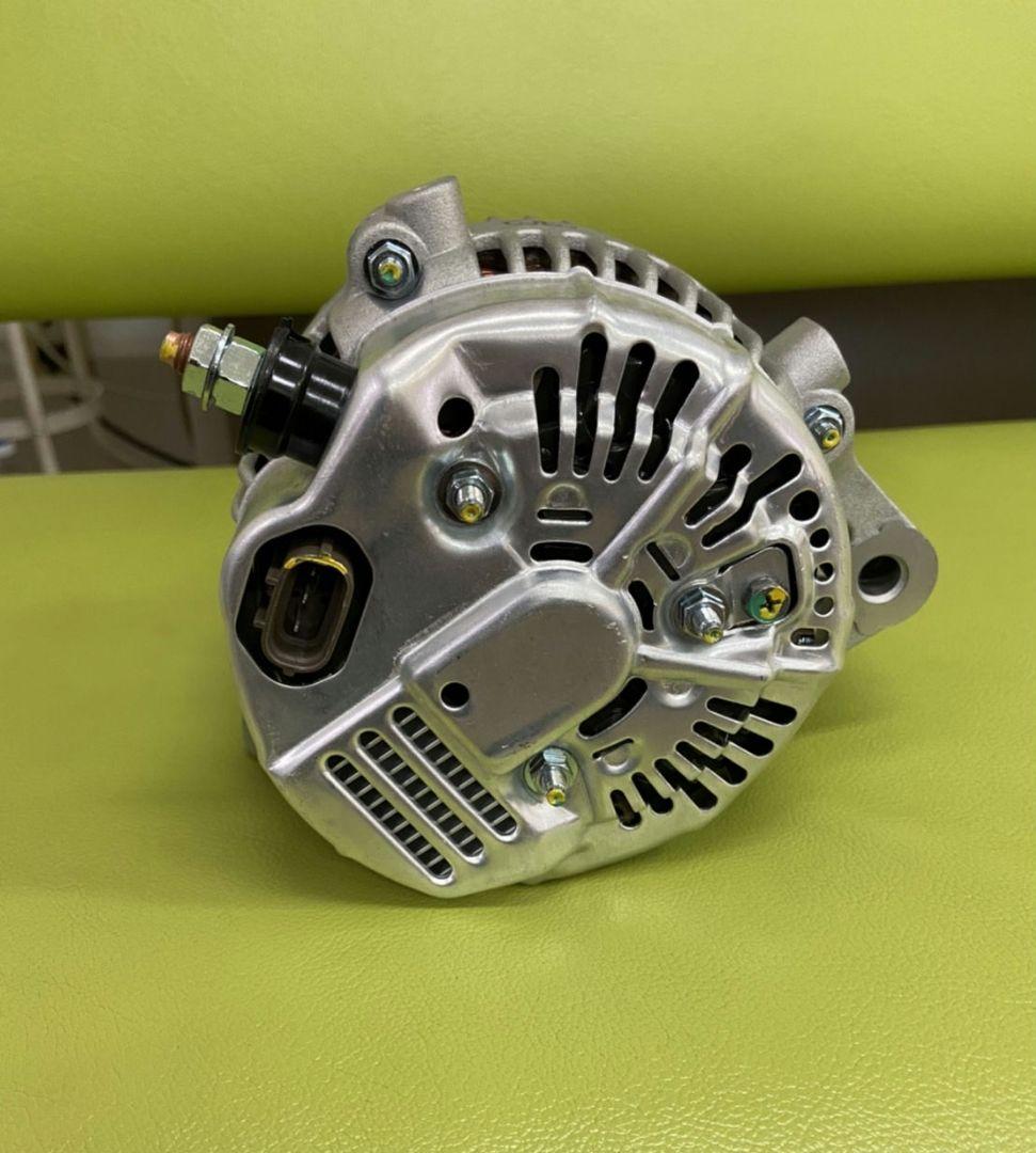 トヨタ ランドクルーザー オルタネーター(ダイナモ)リビルト品
