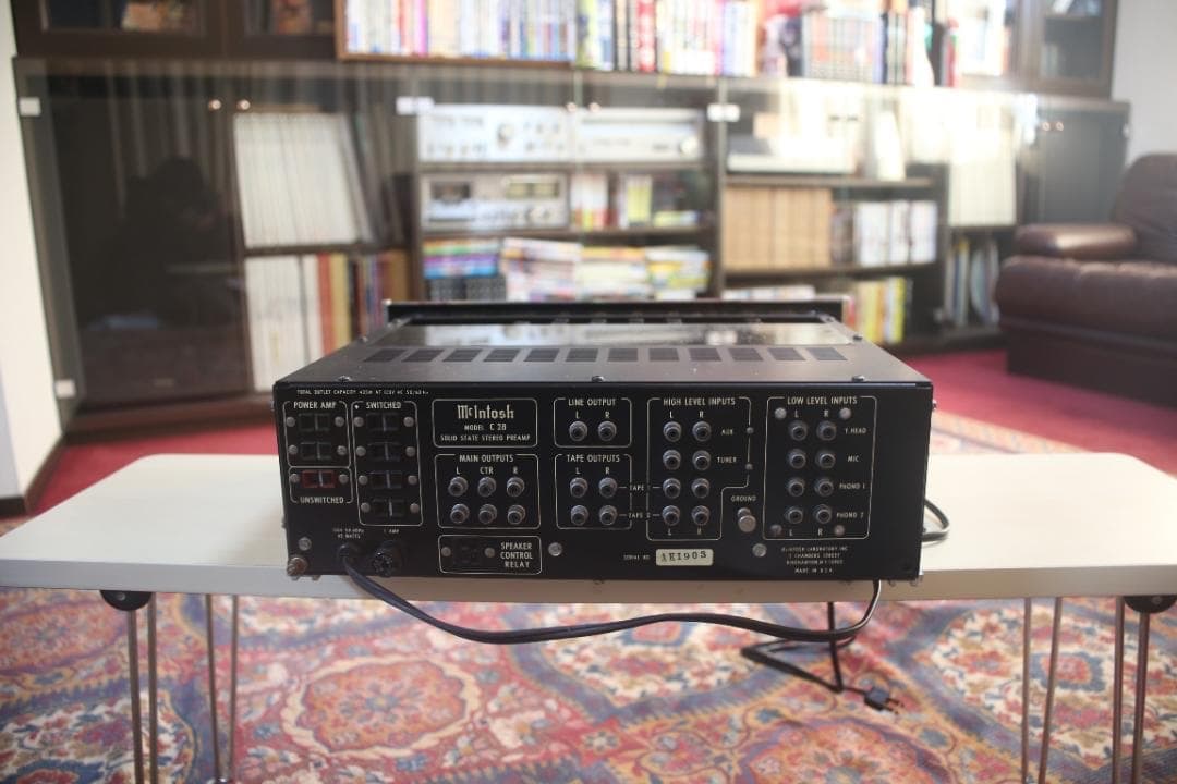 McIntosh C28 本体