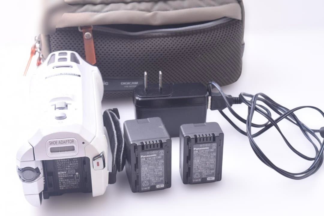 Panasonic デジタルハイビジョンカメラ HC-W870M