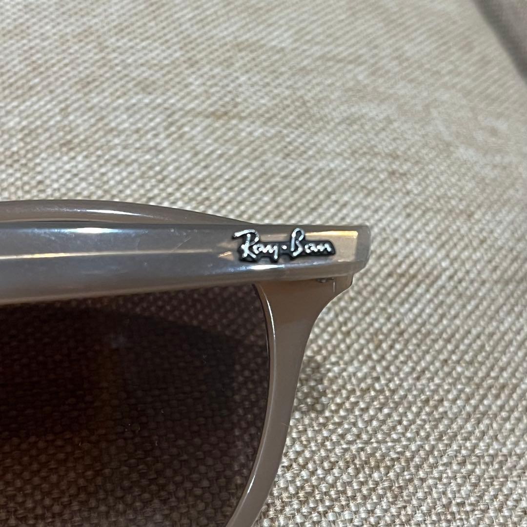 Ray-Ban RB4259F ポリッシュベージュサングラス ケース付き