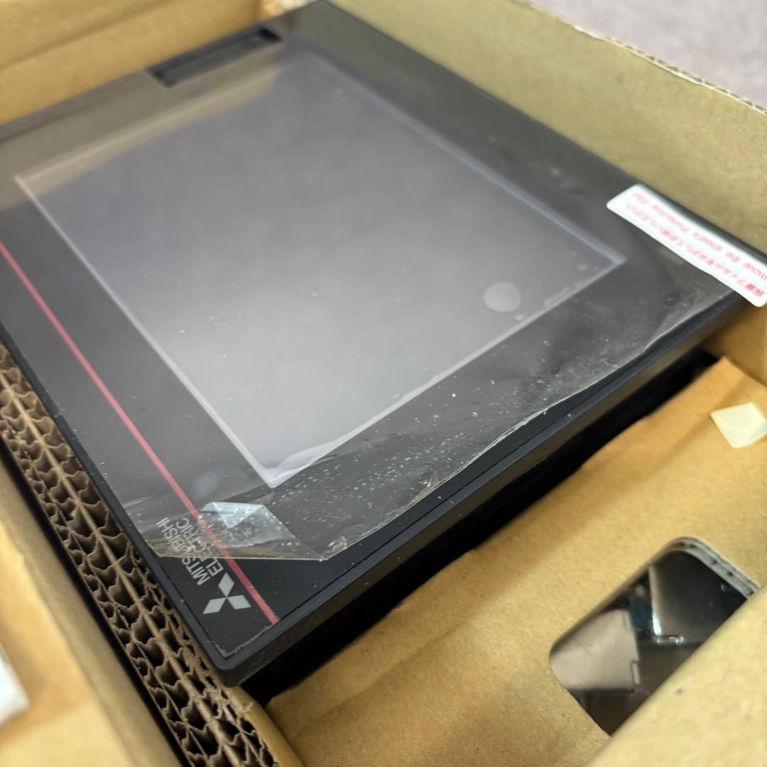 商品名：A5186★未使用品 MITSUBISHI GT2105-QTBDS
