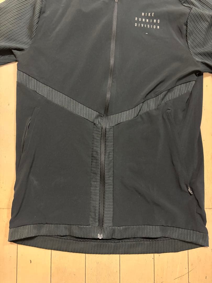 【美品】NIKE ランディビジョン　running division