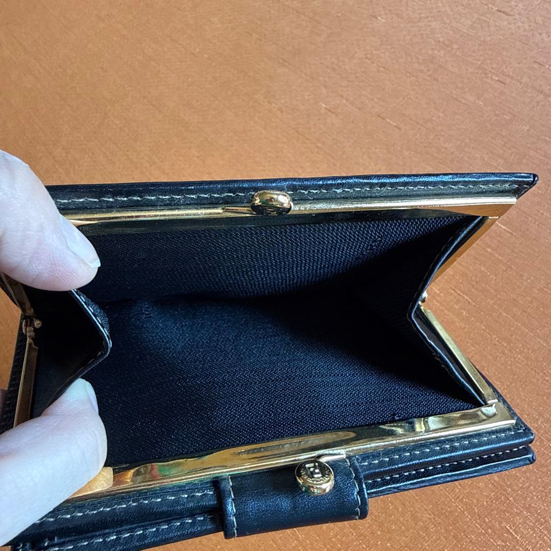 FENDI ガマ口二つ折り財布