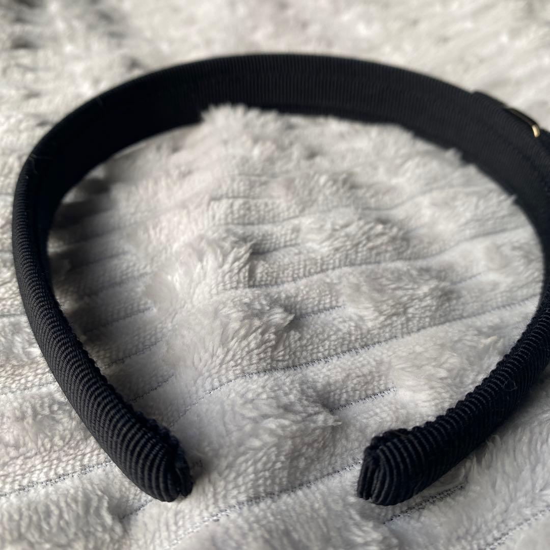 Salvatore Ferragamo ヴァラリボン　カチューシャゴールド金具