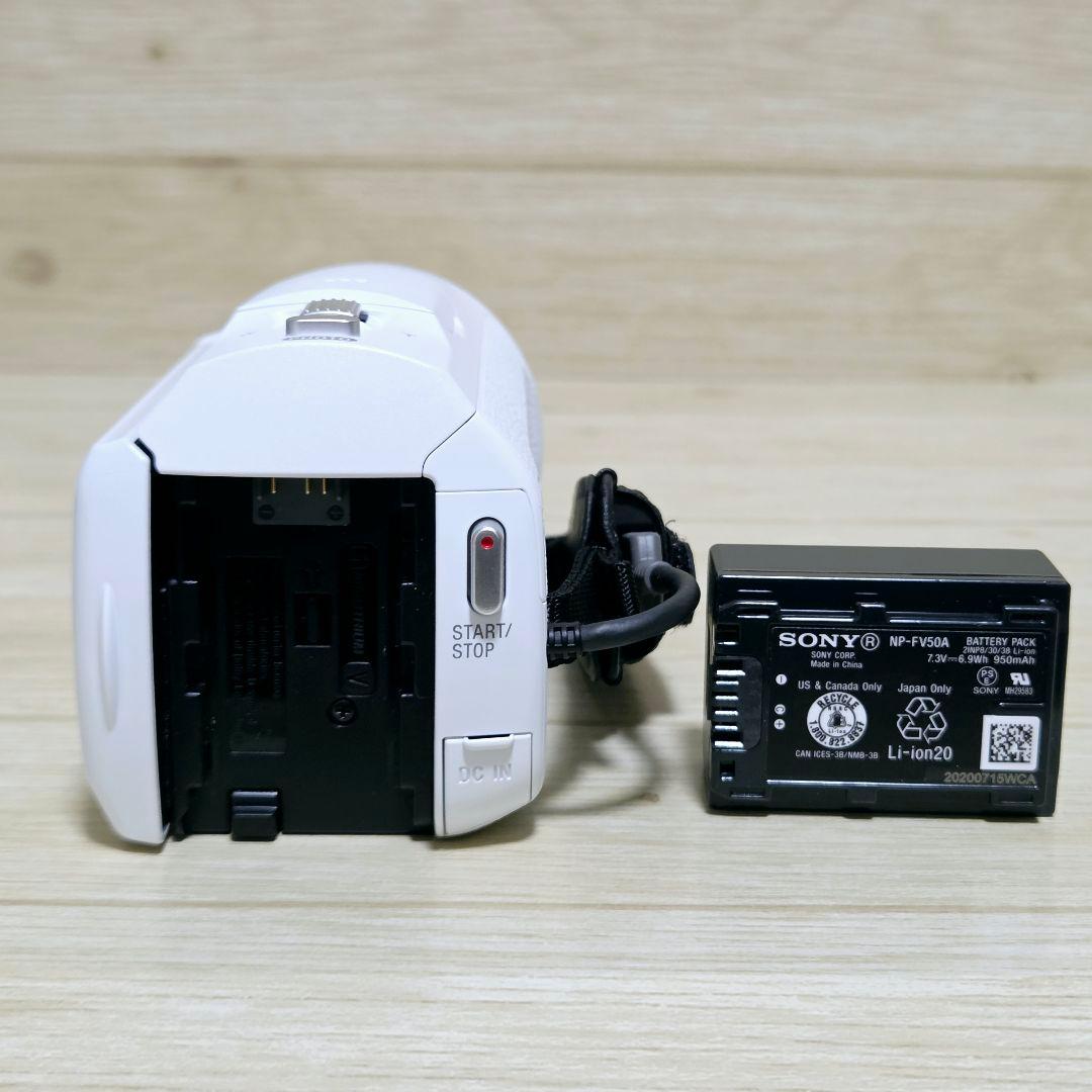 未使用に近い【極上美品】SONY HDR-CX680 ビデオカメラ ホワイト