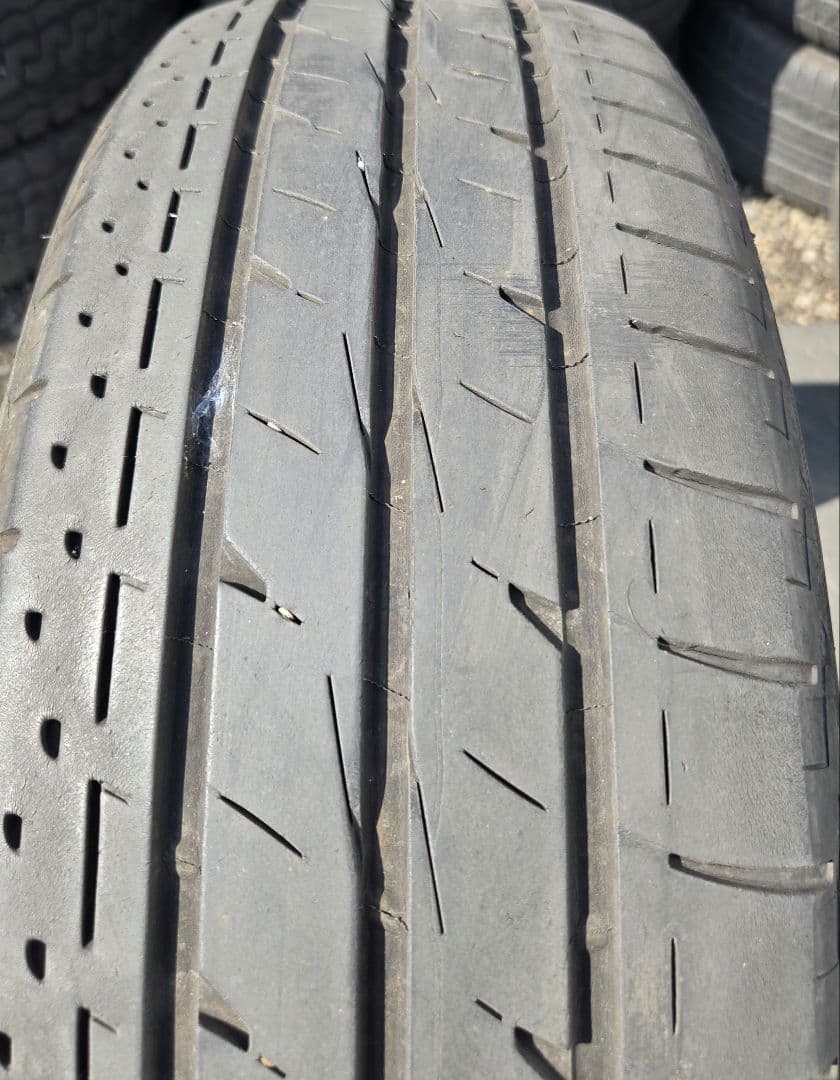 ヤッチさん専用！ 205/60R16 ブリヂストンルフトRV2 ４本セット！