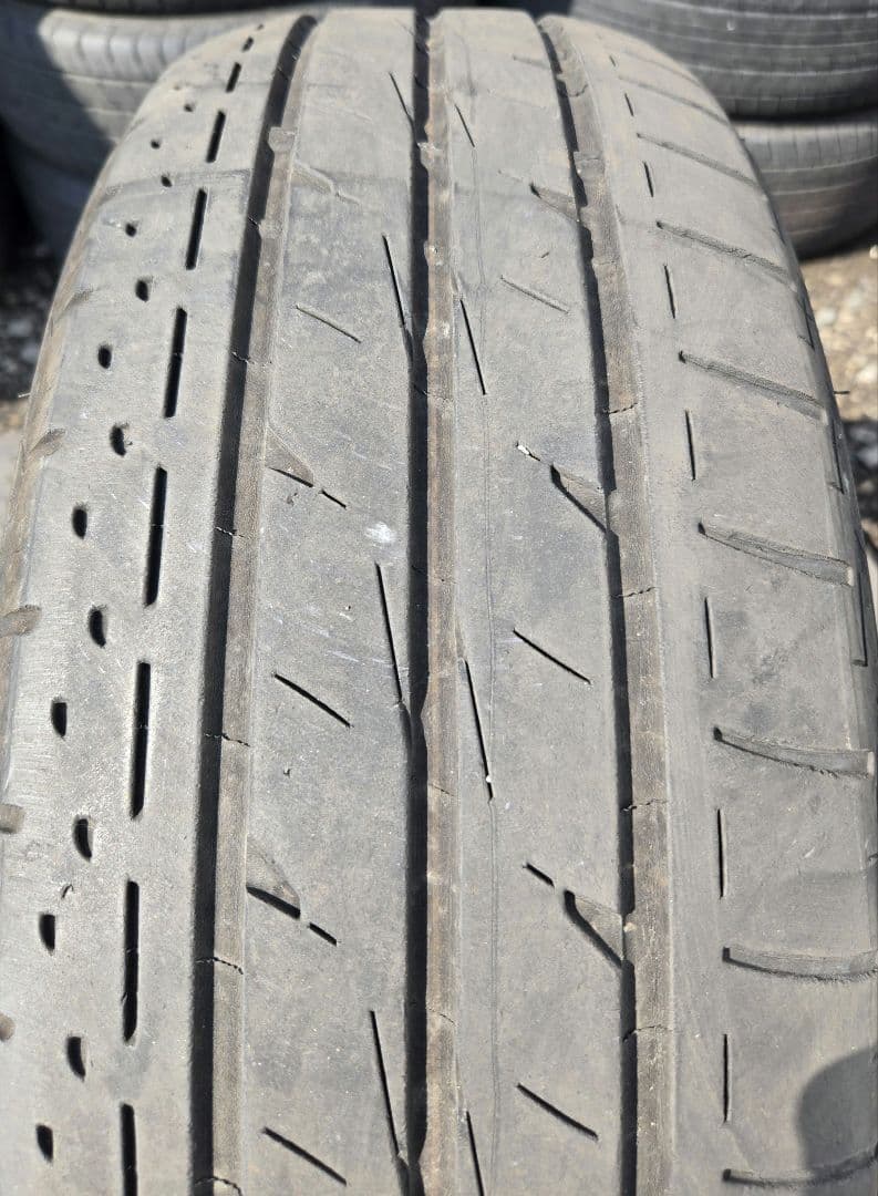 ヤッチさん専用！ 205/60R16 ブリヂストンルフトRV2 ４本セット！
