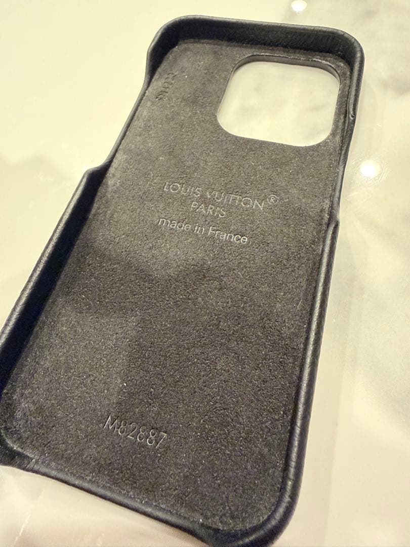 【中古美品】ルイ・ヴィトン iPhone 15 Pro ケース モノグラム