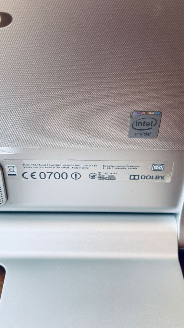 Lenovo YOGA Tablet 2 Pro 13.3インチプロジェクター