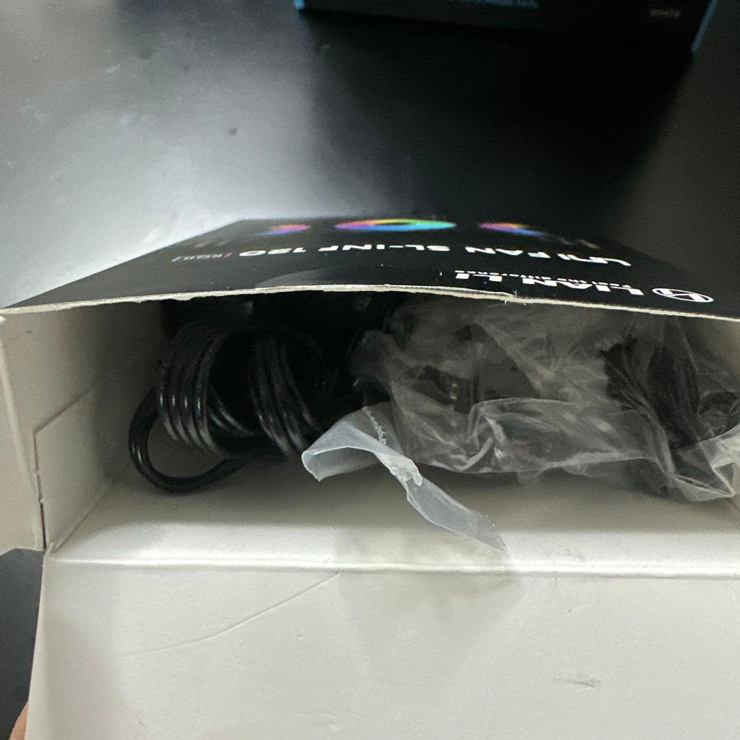 し*ん様 LIAN LI UNI FAN SL-INF120 RGB 動作確認済