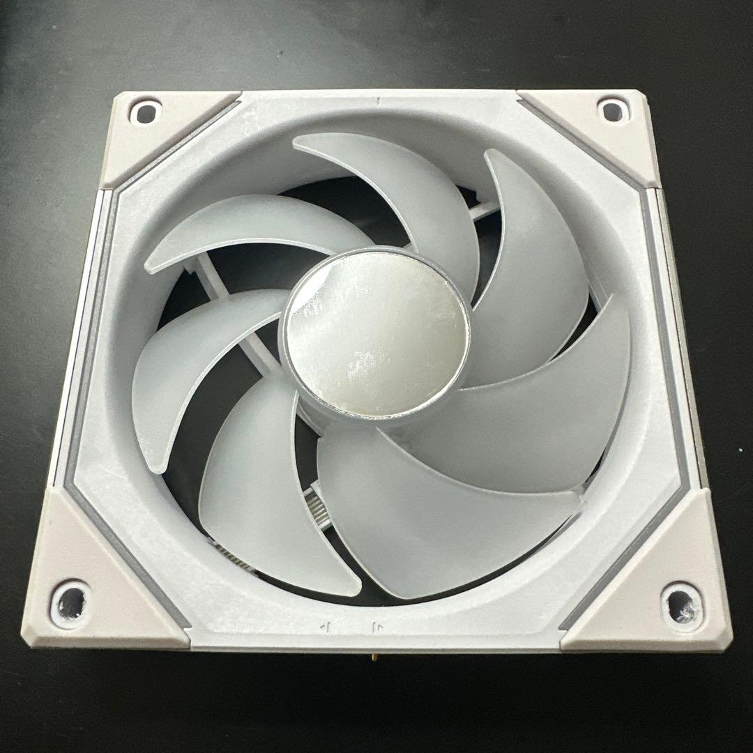 し*ん様 LIAN LI UNI FAN SL-INF120 RGB 動作確認済