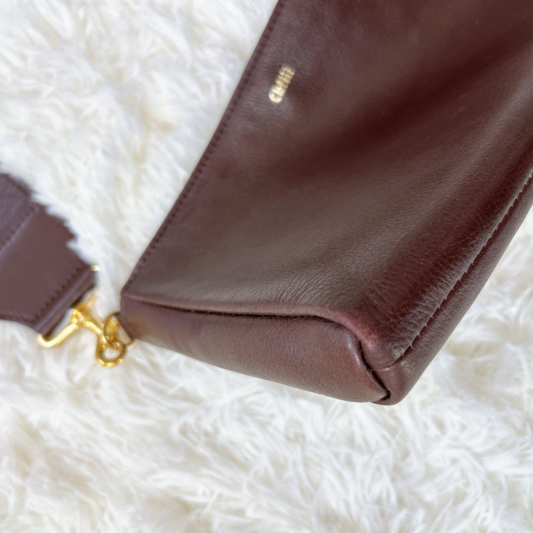 chiiii bag レザー ショルダーバッグ 太め